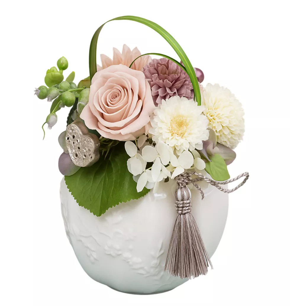 Soothing Floral Tribute Design