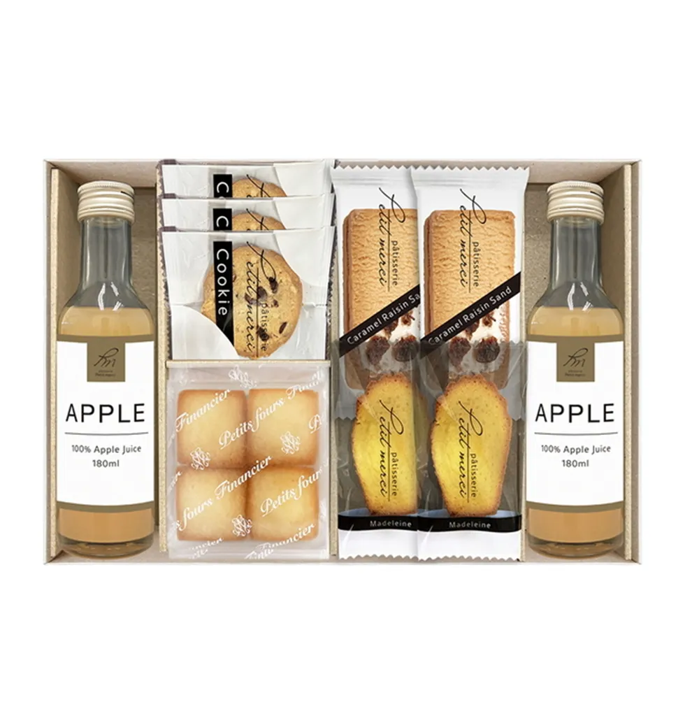 Delightful Fruit Drink & Gateau Harmony